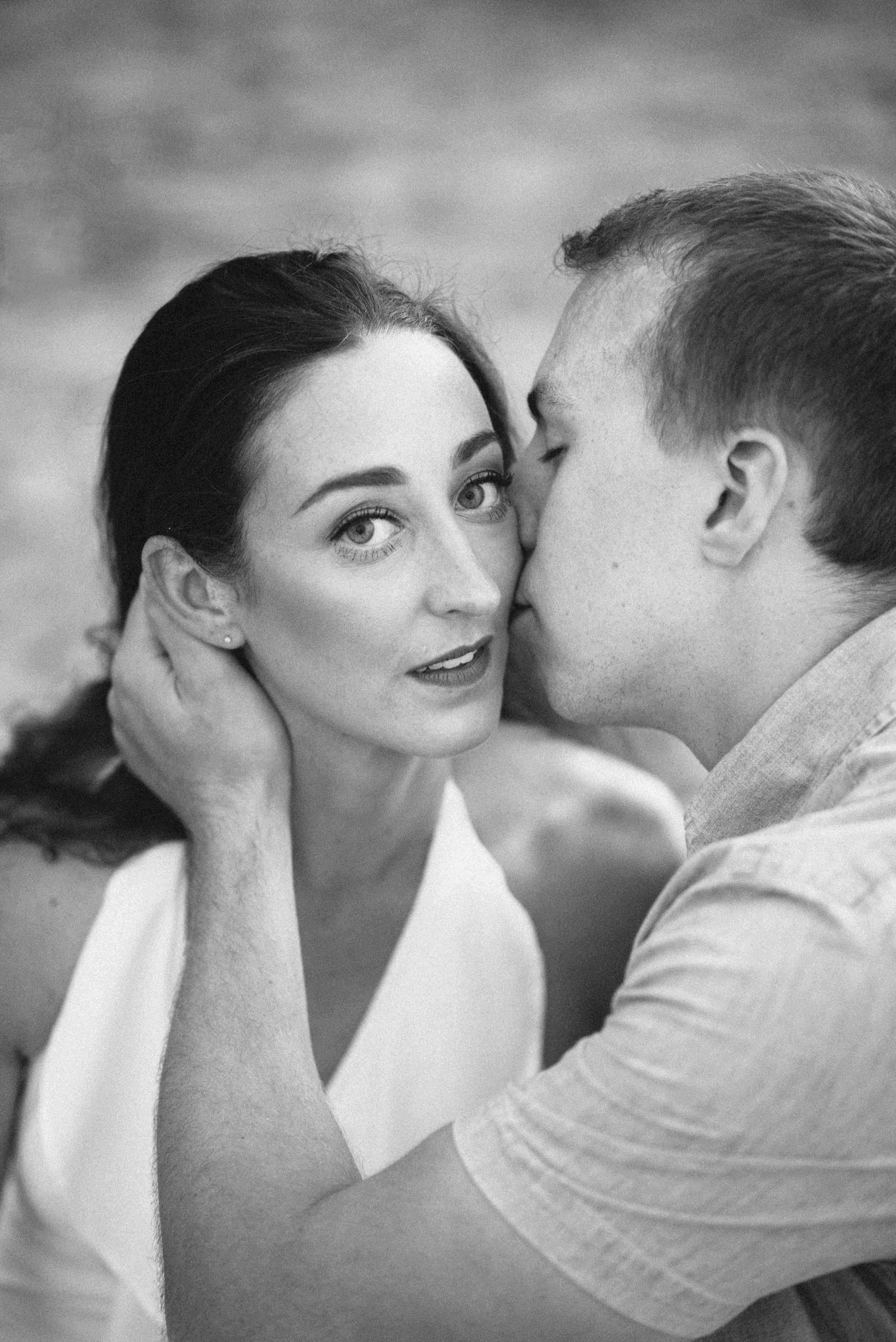 bayview milwaukee engagement session